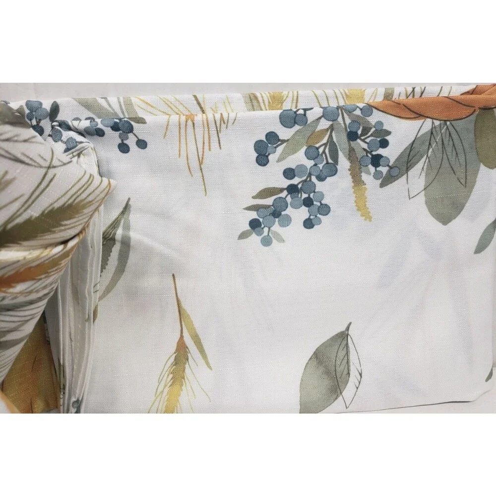 Printed Linen Tablecloth, 60 x 104